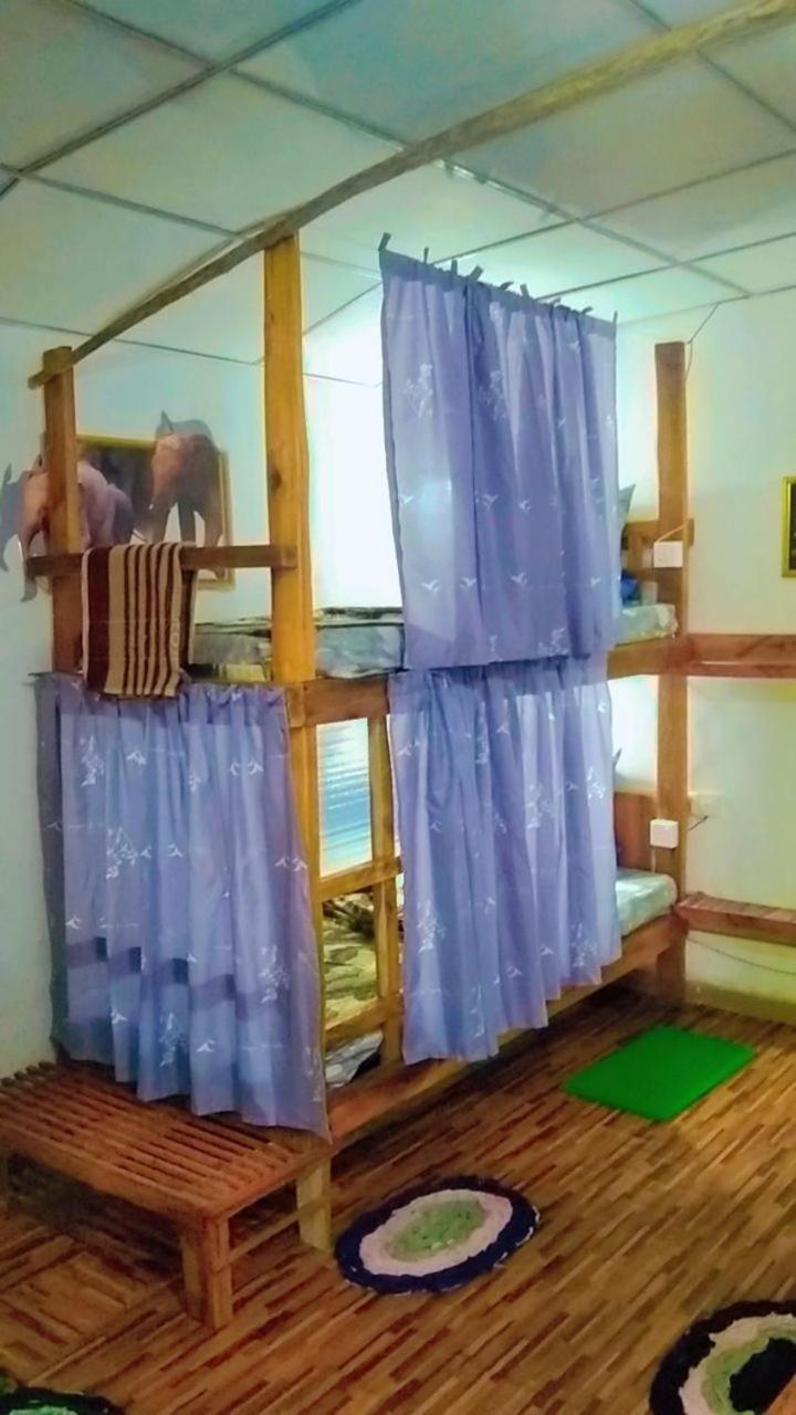 Ella Kumi Hostel Экстерьер фото